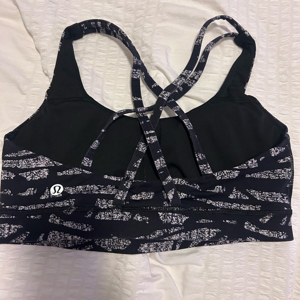 Lululemon sports bra with pads